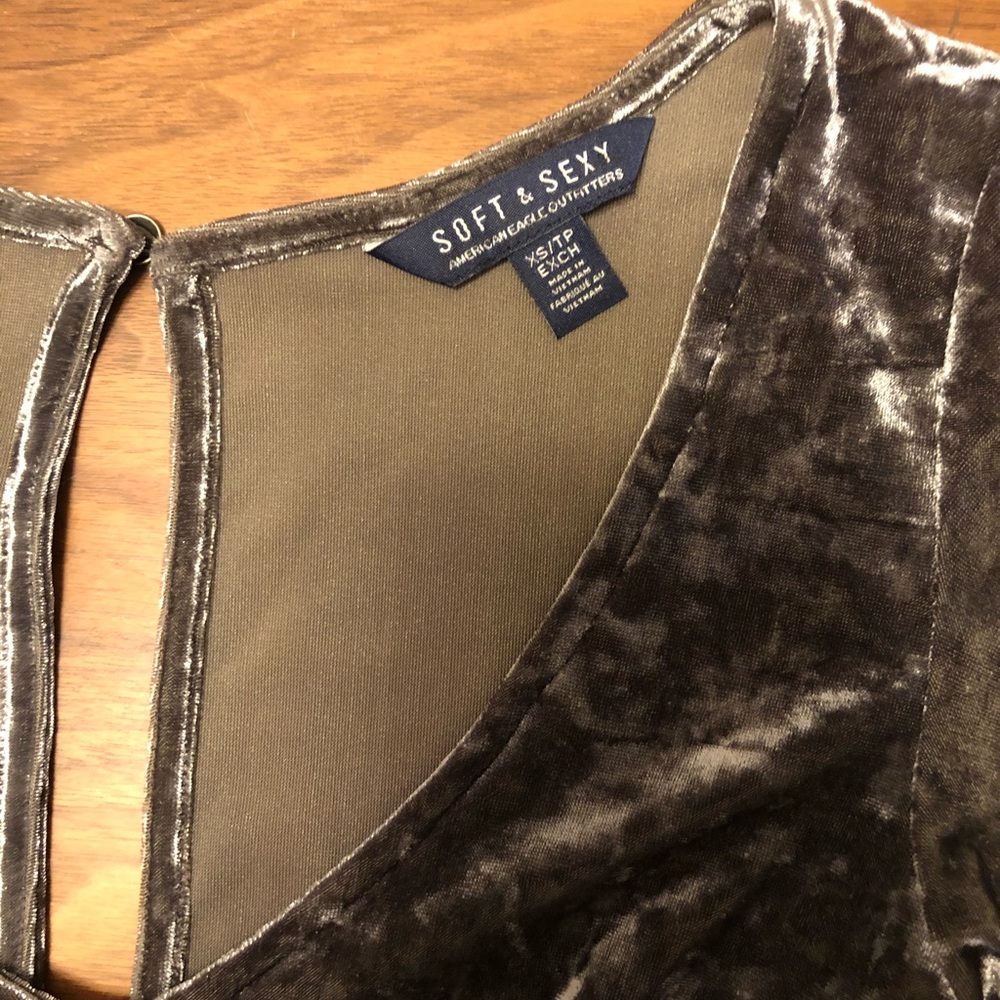 American Eagle Romper Velvet Green - Picture 2 of 3